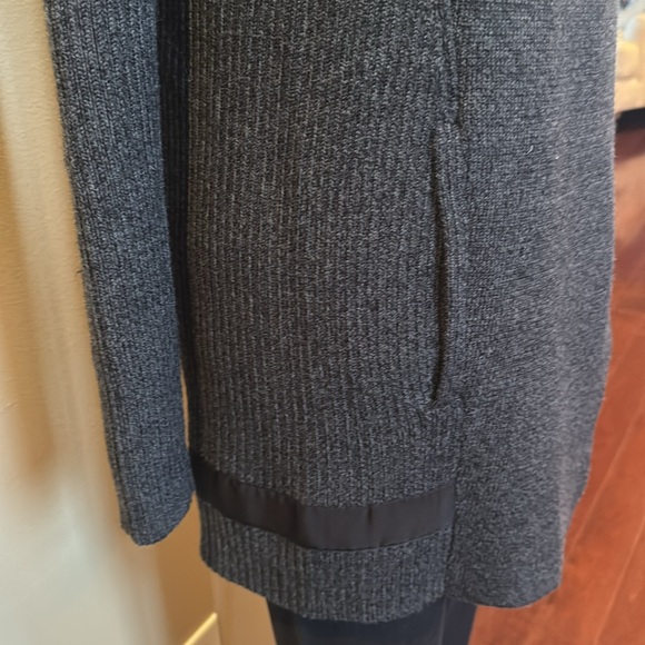 Athleta Sentinel Sweater - Picture 3 of 7